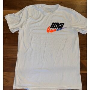 Nike Graffiti Graphic